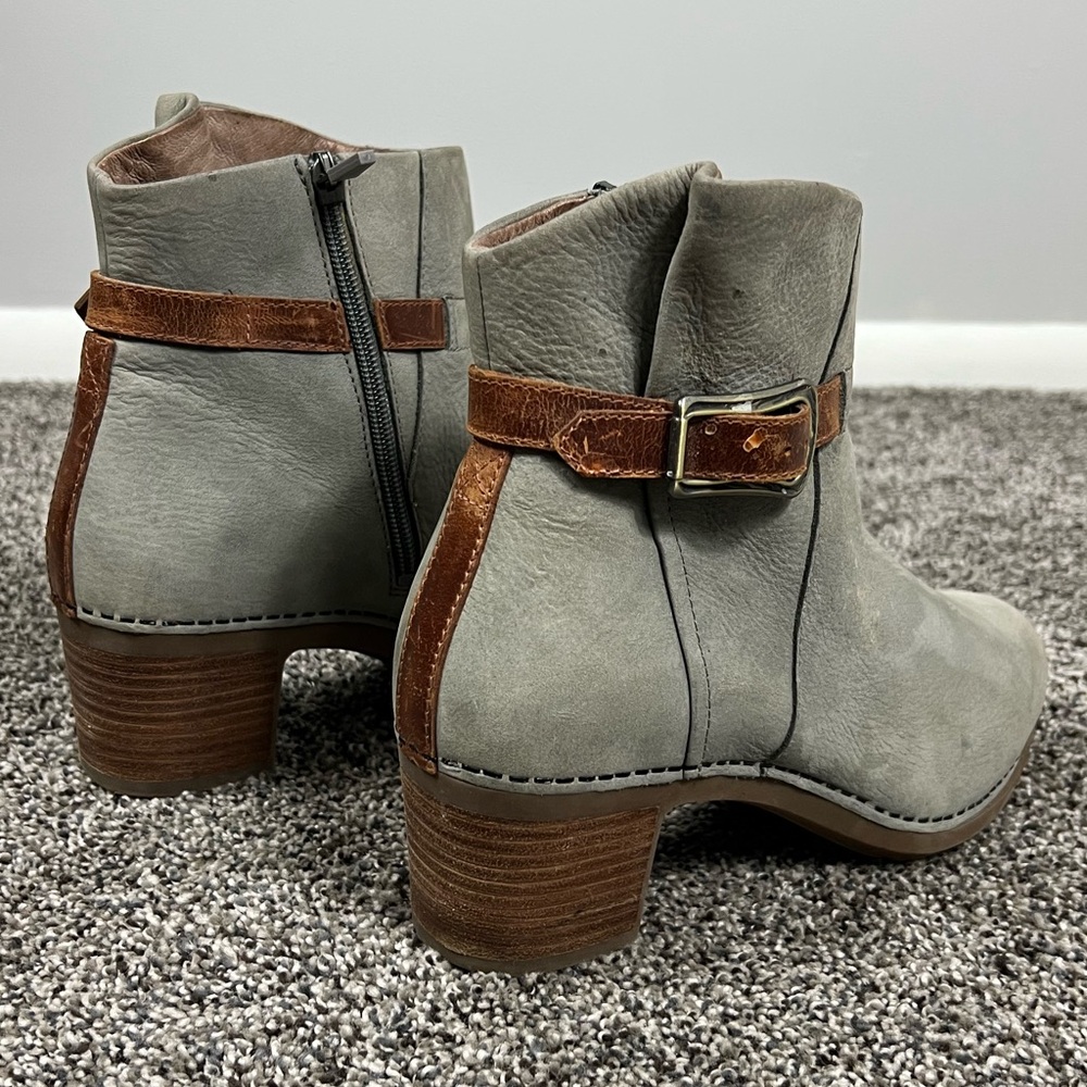 Dansko Waterproof Boots Sz 39/9 - Picture 14 of 15